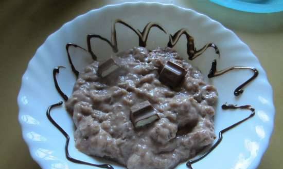 Chocolate porridge from a mixture of flakes (in a multicooker OURSSON MP5005PSD)