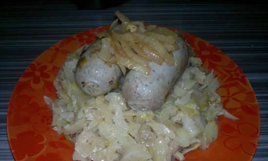 Young stewed cabbage with homemade sausages (Philips 3134/00)