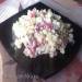 Salade met krabsticks en radijs