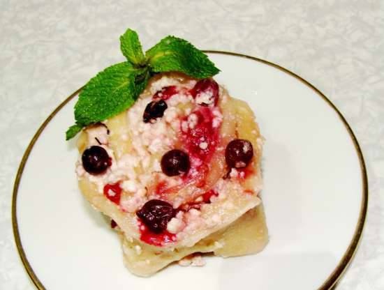 Curd and berry struuli