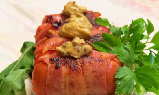 Chicken breasts in bacon stuffed with garlic, thyme and sun-dried tomatoes