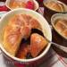 Gedroogd fruit met dumplings in de oven (Hutzelkloss)