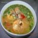 Sopa tailandesa picante con camarones Tom Yam Kun