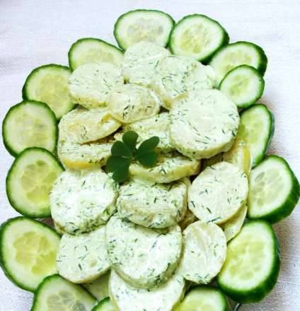 Green potato salad