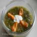 Kontrastowa zielona zupa