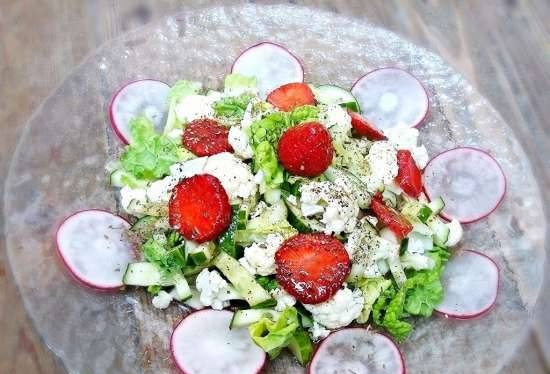 Green-White-Red Salad