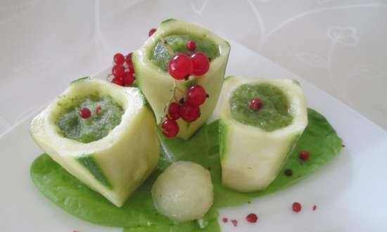 Meloen-komkommer drinksalade