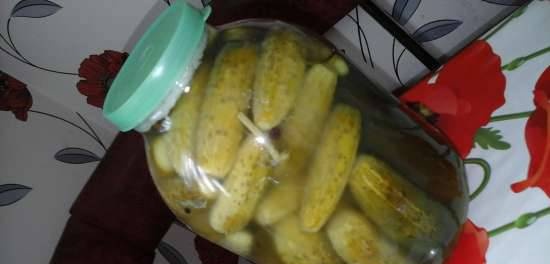 Pickled cucumbers (with vodka)