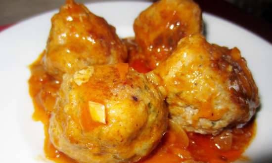 Meatballs in Moroccan tomato sauce