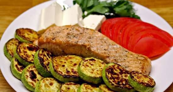 Salmon baked with zucchini (pizza maker Princess 115000)