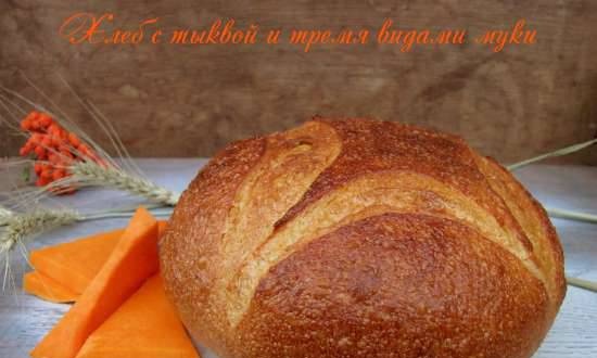 Bread with pumpkin and three types of flour