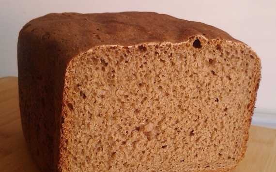 Tarwe-roggebrood 50:50 met voorgeactiveerde gist (broodbakmachine)