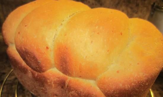 Custard Bread with Cheese and Corn Flour (Bread Maker)