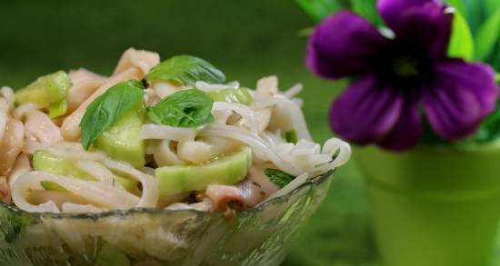 Warm salad with squid and rice noodles