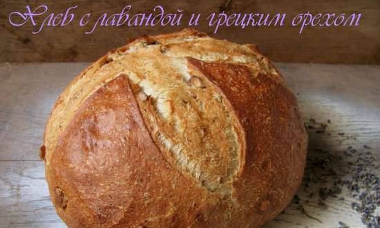 Bread with lavender and walnuts