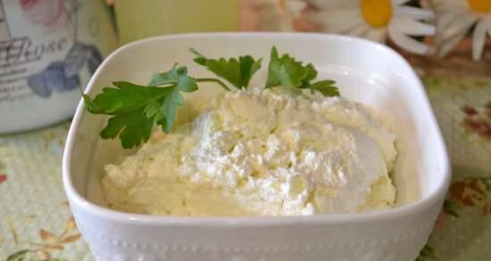 Homemade cottage cheese "Ezhegey" (on the stove)