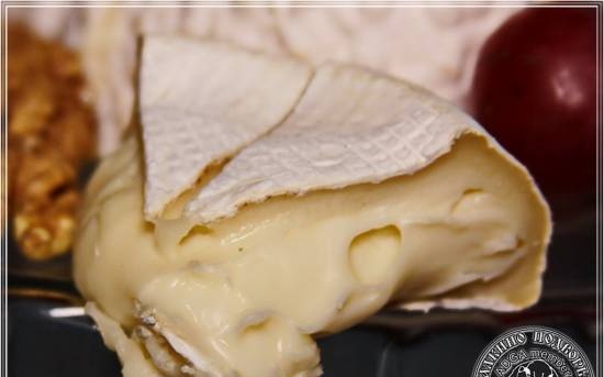 Camembert cheese made from goat milk