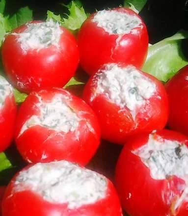 Tomatoes with cottage cheese "Girl and Boy" from Larisa Rubalskaya