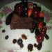 Chocoladetaart met bessen (multikoker Polaris 0529)