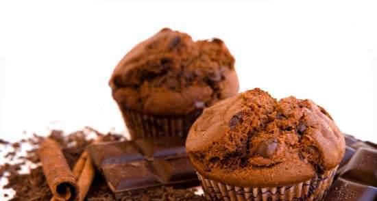 Chocolate muffins (with chocolate chunks)