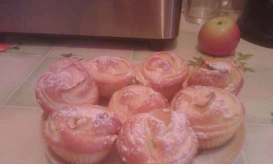 Muffins with apples "Roses"