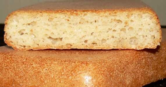 לחם על תפוחי אדמה גולמיים עם עשבי תיבול (תנור)