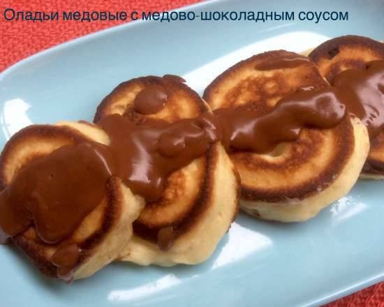 Honey pancakes with honey-chocolate sauce