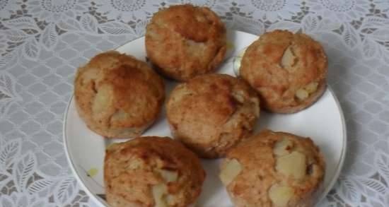 Whole grain muffins with apples and raisins (no sugar)