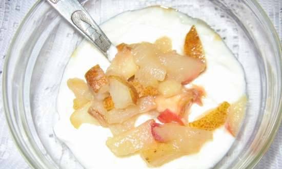 Fruit additive sauce for yoghurt, ice cream, cheese cakes and pancakes