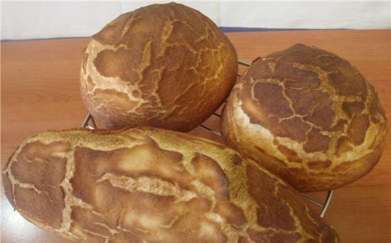 "Tiger" bread