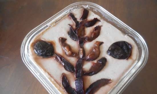 Cheesecake con cioccolato e frutti di bosco