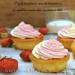 Lemon cupcakes with a strawberry note
