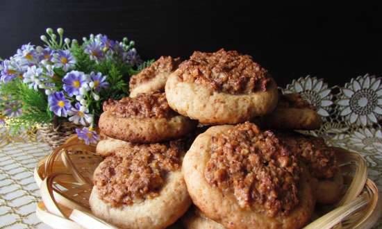 Cottage cheese biscuits with nut filling