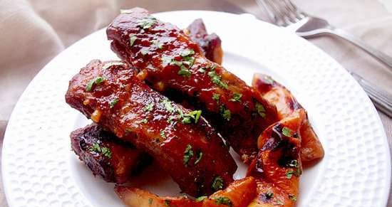 Pork ribs baked with quince