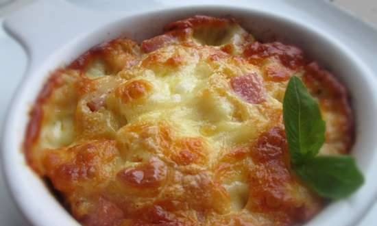 Cheese casserole with ham