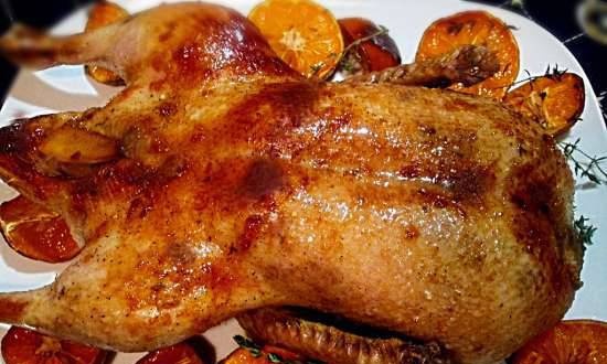 Duckling glazed with tangerines and chutney