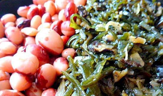 Cucumaria salad with seaweed and white beans