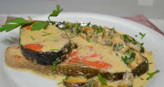 Sockeye salmon with mussels in cider and creamy sauce