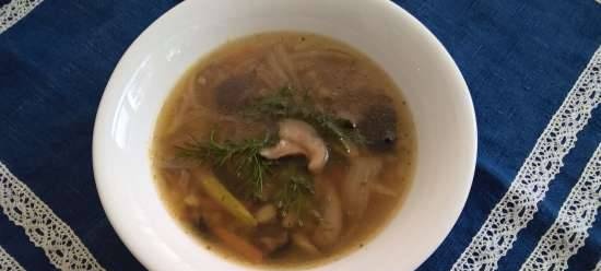Assorted mushroom soup with pearl barley