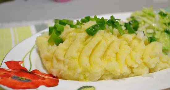 Mashed potatoes with cedar cream and mustard oil
