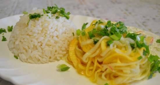 Turnip spaghetti with pear, orange sauce and boiled rice