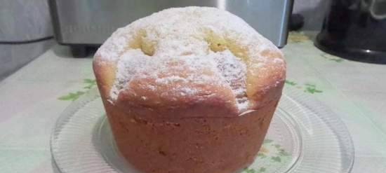 Cupcake en una panificadora con cerezas secas y albaricoques