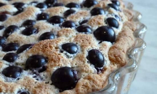 Pie "Grapes on a featherbed"