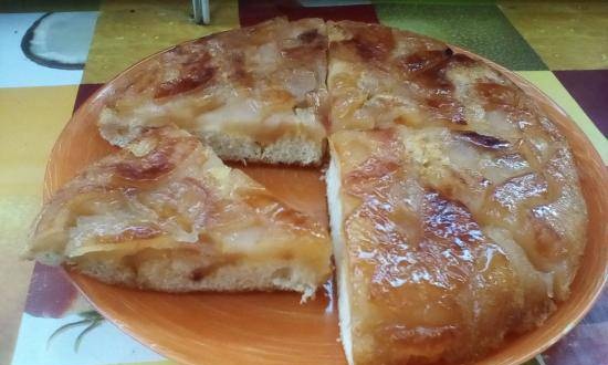 פאי תפוחים "עוגת ענבר" מ- Lyudochka-lappl1 ב- Tortilla Chef 118000 Princess