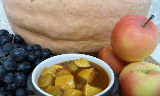 Pumpkin-grape jam with apples