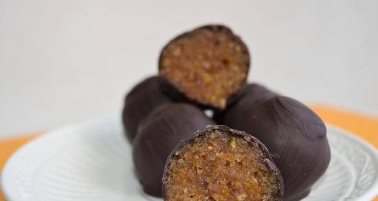 Fig and date truffles with spices