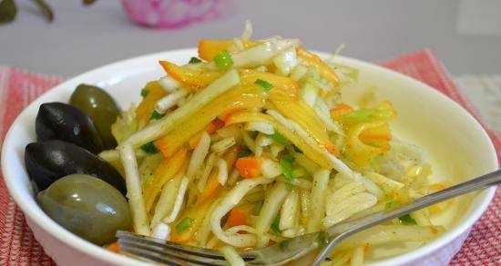 White cabbage salad with astringent persimmon