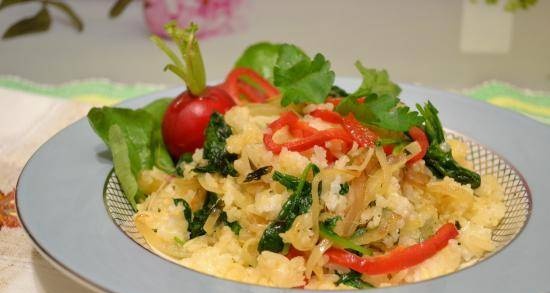 Boiled rice fried with radish tops