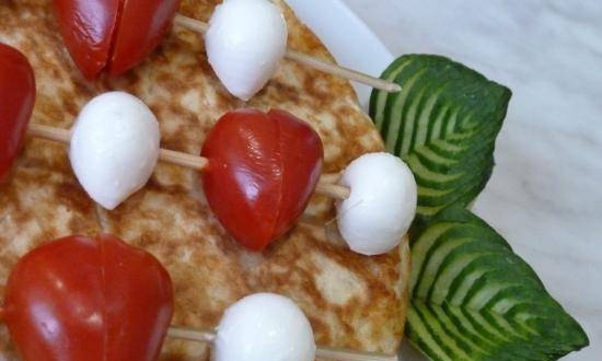 Breakfast for loved ones on St. Valentine
