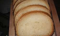 לחם חלב (הועלה על ידי dumbus) ביצרן לחם
